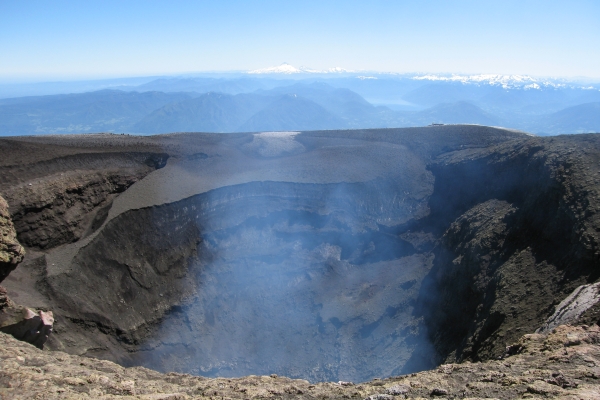 Villarica, Blick in den Krater