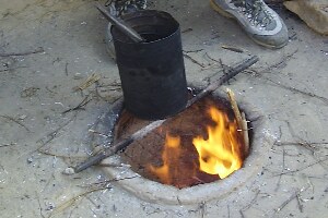 traditionelle Feuerstelle