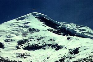 Blick von der Whymperhütte zurück zum Gipfel